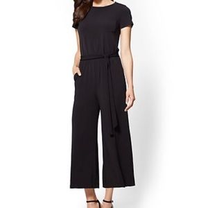 T-SHIRT JUMPSUIT New York and Company